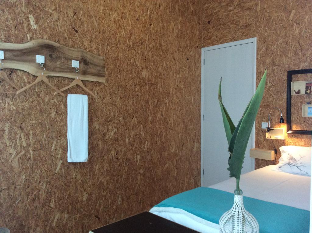 Ponta Delgada Marina Lounge Hostel المظهر الخارجي الصورة