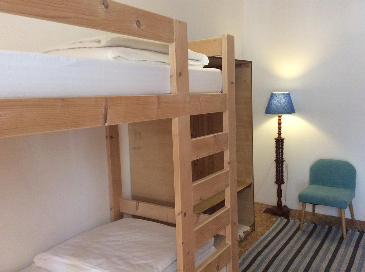 Ponta Delgada Marina Lounge Hostel المظهر الخارجي الصورة