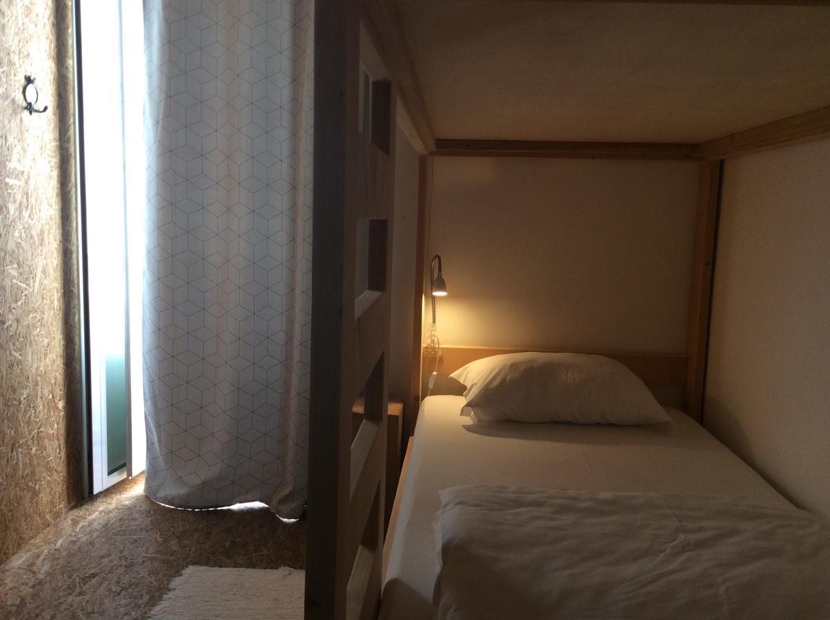 Ponta Delgada Marina Lounge Hostel المظهر الخارجي الصورة